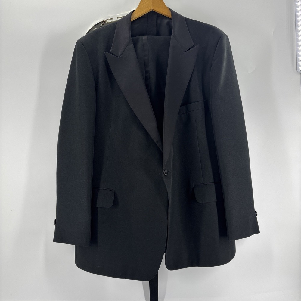 Vintage Celebrity Formals Tux 3 Piece Black 48 R Jacket, 44 R Pants, Cumberbund